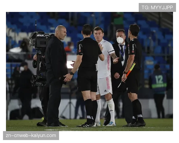 意甲最新积分：AC米兰绝杀后重返前四，尤文图斯跌出欧冠区